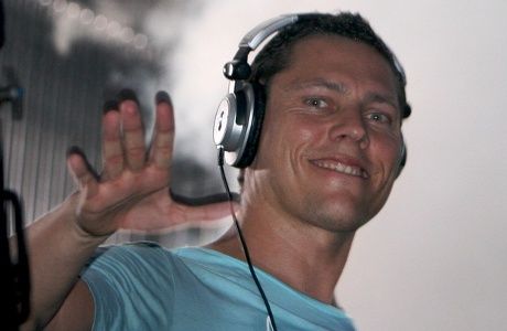 Trzeci rok rezydentury Tiesto w Privilege na Ibizie