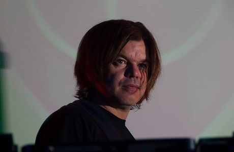 ’Mam kawałki z Red Hot Chili Peppers i One Republic’ – Oakenfold o nowej płycie