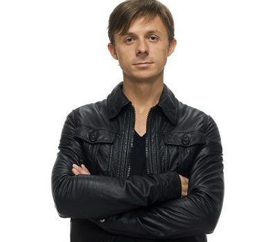 Martin Solveig tenisistą