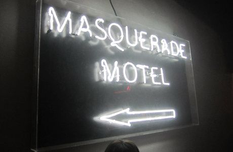 Masquerade Motel w Miami