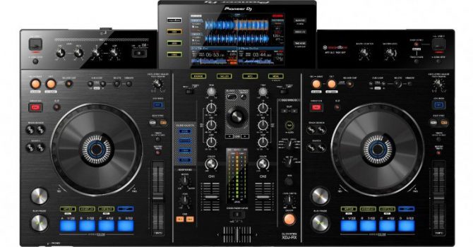 Pioneer XDJ-RX: koniec DJ-ów z laptopami?