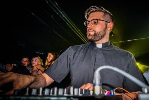 Tchami: przełomowy sukces w Wielkiej Brytanii