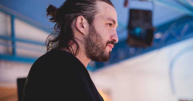 Steve Angello zapowiada nowy album: TEASER Z KASETY!