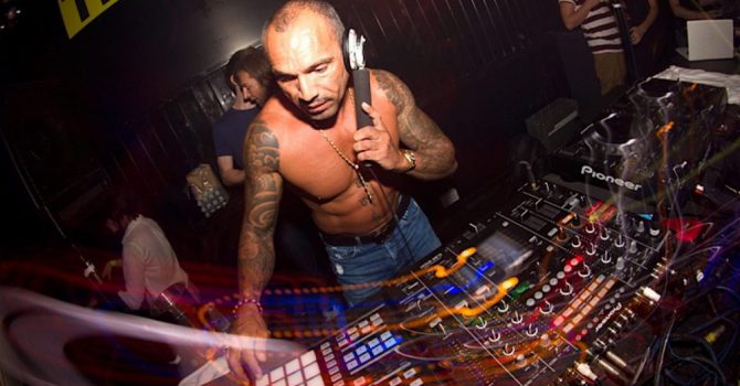 DJ David Morales aresztowany w Japonii, chciał wwieźć ecstasy