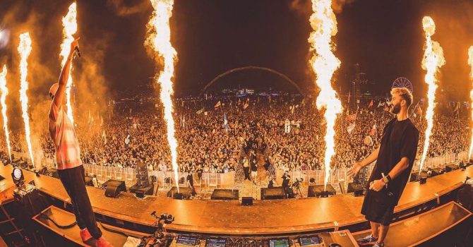 Afrojack zamienił trapowy hit Waka Flocka Flame w tech-house’owy singiel