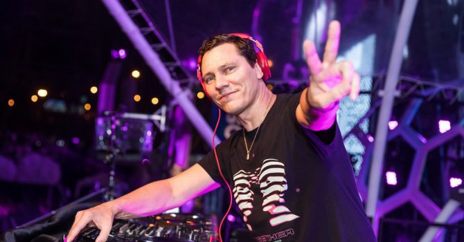 Tiesto prezentuje nowy remix dla duetu SLANDER