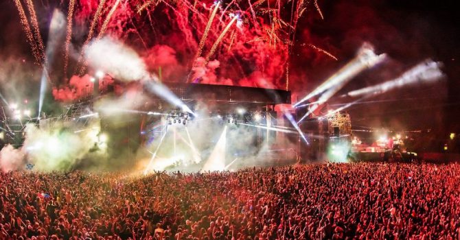 Creamfields North 2022 prezentuje gwiazdorski line-up z blisko setką artystów