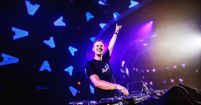 Jak brzmi „Miłość, którą utracili” Armin van Buuren i R3HAB?