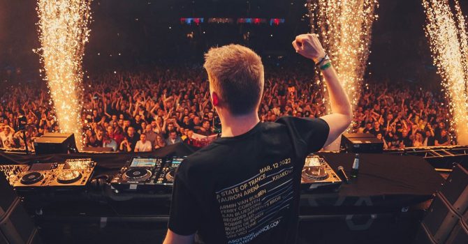 Wszystkie występy z A State Of Trance 1000 w Krakowie już dostępne