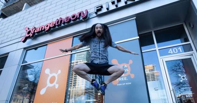 Steve Aoki został głównym dyrektorem muzycznym… sieci klubów fitness