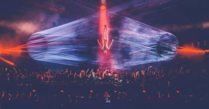 Pięciu DJ-ów, których chcielibyśmy zobaczyć w Polsce w 2023 roku