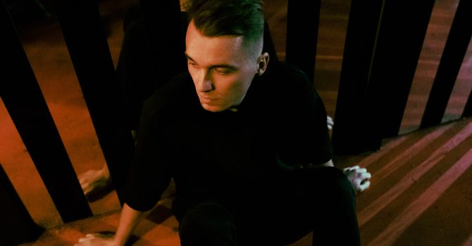 CEL x Velvet Vortex: Blazej Malinowski, Aksamit