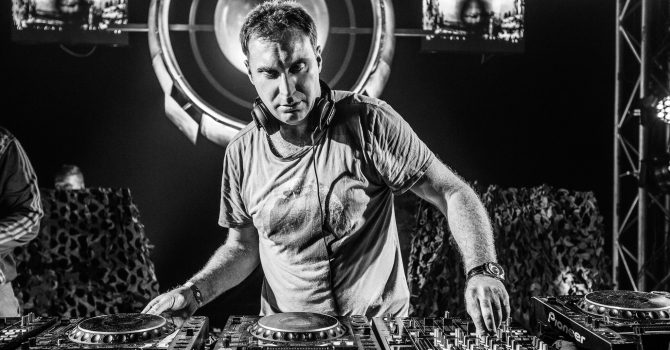 CEL x drum’a’turgia: DJ Aphrodite (UK)