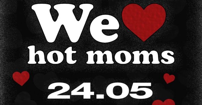 WE LOVE HOT MOMS powered by INTERZIOMALE x 2005 | Prozak 2.0